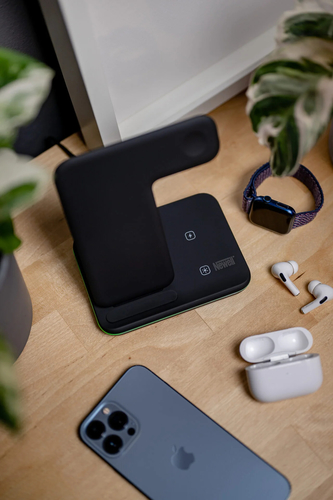 מטען משולש למכשירים ניידים Newell induOne N-GY-Z5A 3-in-1 Wireless Charger