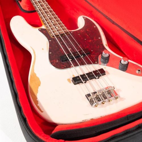 נרתיק לגיטרה בס GATOR G-ICONBASS ICON Series Black