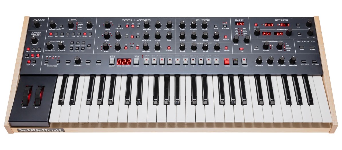 סינתיסייזר Trigon-6