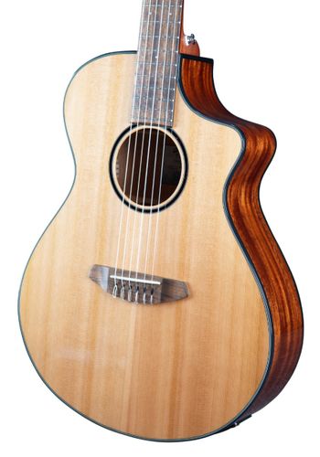 זוית נוספת Breedlove Discovery S Concert Nylon CE