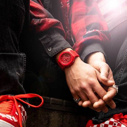 שעון יד ג’י-שוק יוניסקס קארבון G-SHOCK - אדום