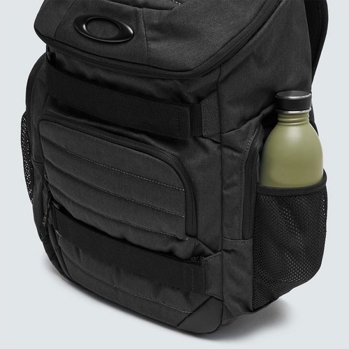 תיק גב של אוקלי בנפח של 30 ליטר OAKLEY ENDURO 3.0 BIG BACKPACK Blackout