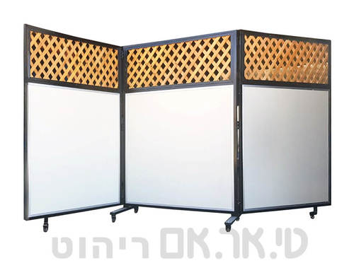 שלוש כנפיים