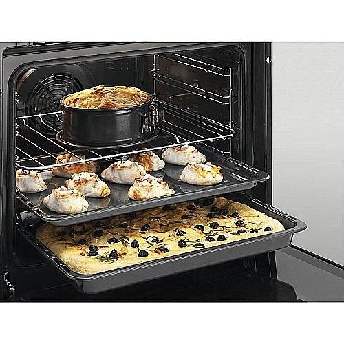 ‏תנור בנוי Zanussi ZOHNX3X1A זנוסי