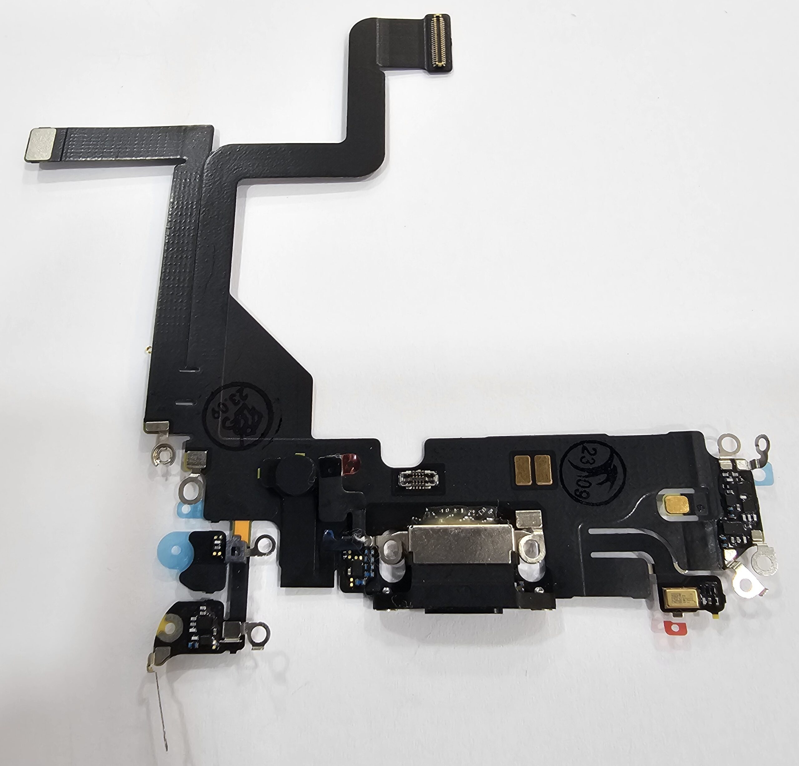 החלפת שקע טעינה Apple iPhone 14 Pro אפל