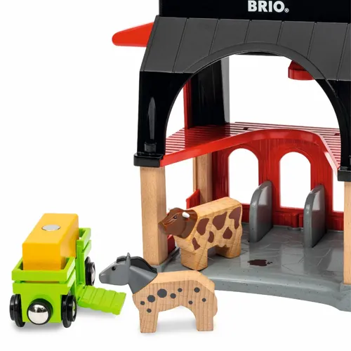 אסם עם מנוף מגנטי, קרון משא ו 2 דומיות של בעלי חיים