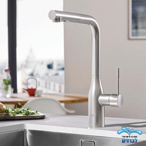 30270DC0 GROHE | ברז נשלף לכיור מטבח גרואה ESSENCE | פיה מסתובבת | 2 מצבי זרימה | כרום מוברש.