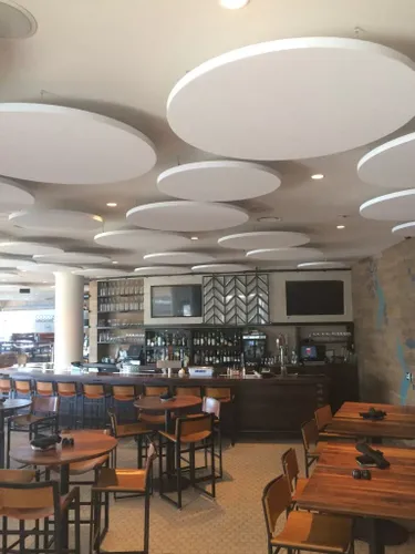 זוג פנלים אקוסטיים לבנים לתקרה עגול Primacoustic Cirrus Halo 36