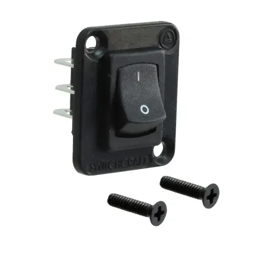 מפסק שחור מרובע לפנל Switchcraft EHRRSLBPKG