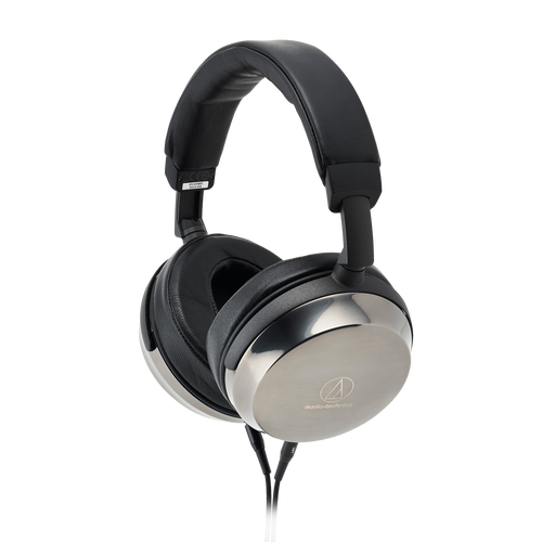 אוזניות  מדגם ATH-AP2000Ti מבית Audio Technica