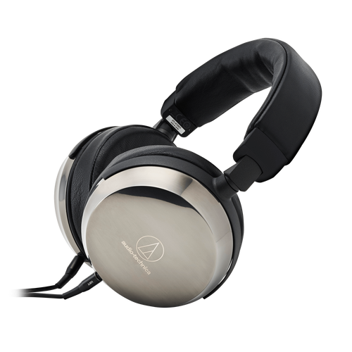אוזניות  מדגם ATH-AP2000Ti מבית Audio Technica