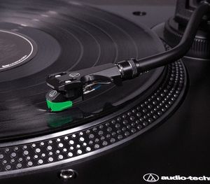 פטיפון AT-LP120XBT-USB