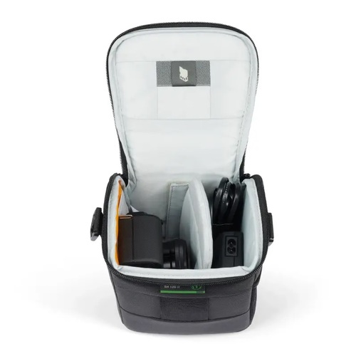 תיק כתף Lowepro Adventura SH 120 III