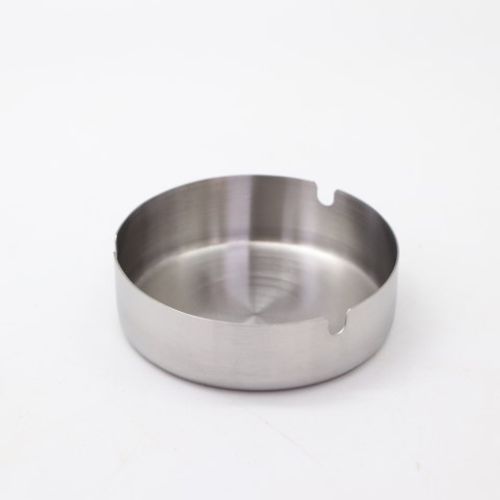 א מאפרה נירוסטה רגילה 10 ס