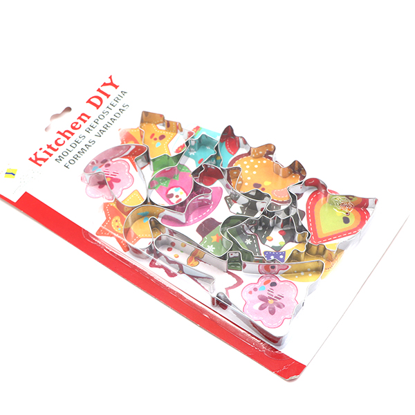 א סט 12 צורות לעוגה נירוסטה  Y.C.2015-208