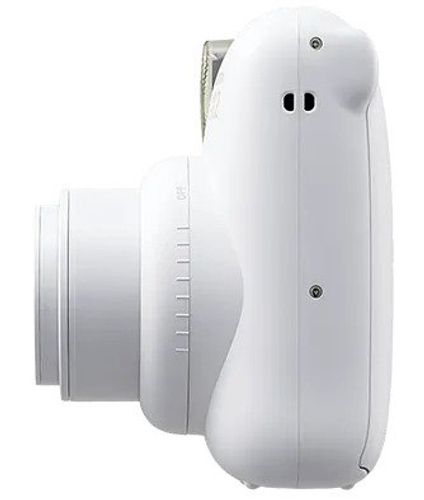 קיט מצלמת פיתוח מיידי Fuji Instax Mini 12 + דפים + מעמד עץ + שרשרת תליה + בלוק מגנטי