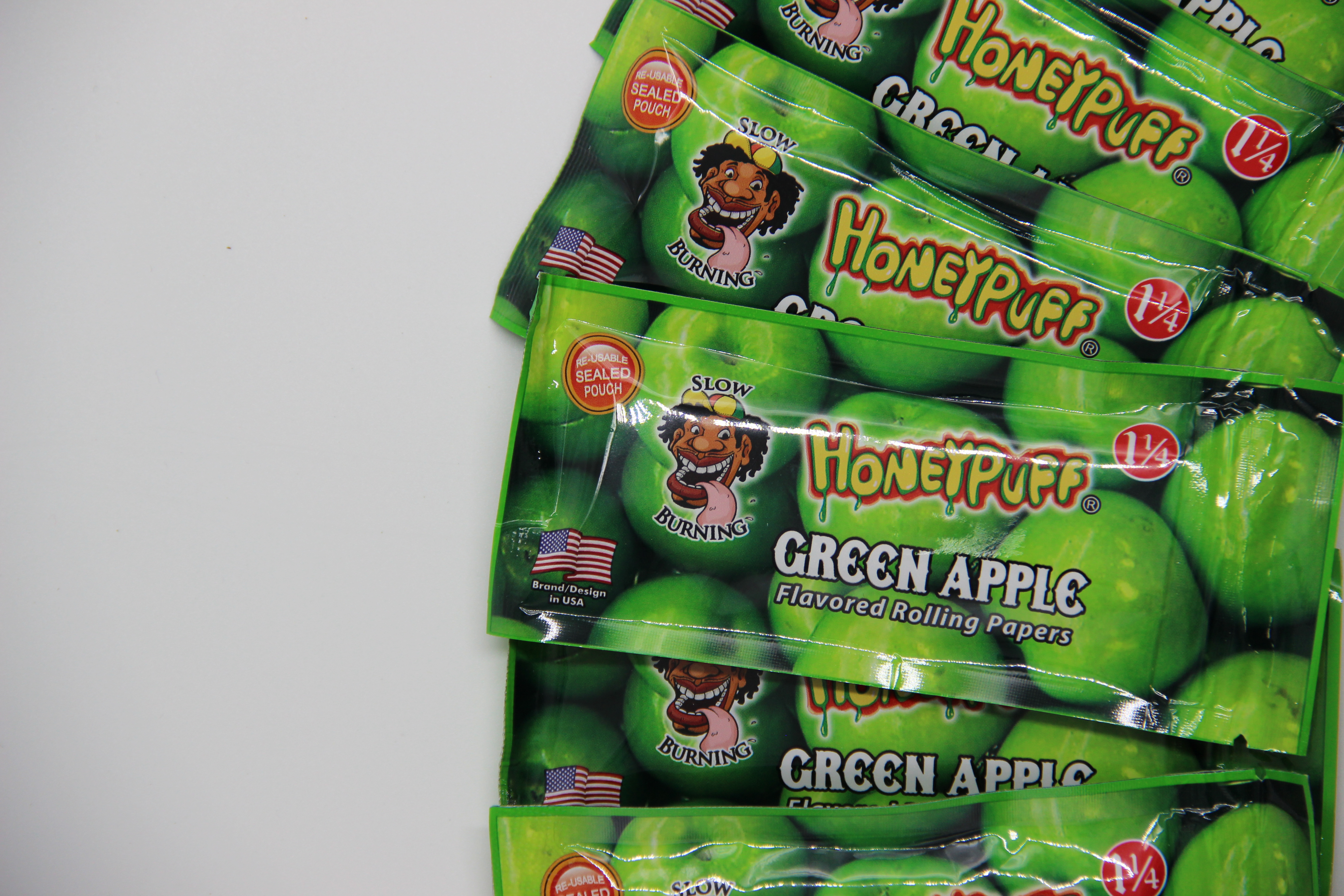 flavored rolling papers green apple 1_4