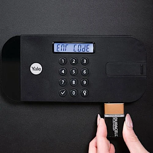 כספת דיגיטלית ביתית 15.7 ק''ג | Maximum Security - yale מקט 90102493 - 04