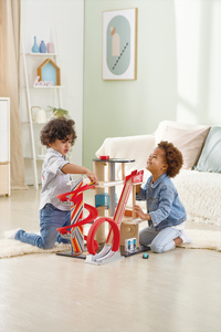 מוסך פעלולים - HAPE