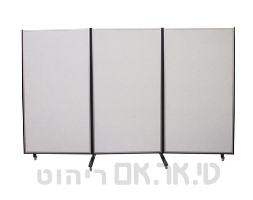 מחיצה עם מספר כנפיים