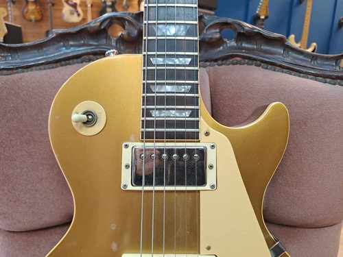 GIBSON Les Paul Standard Gold Top 1982