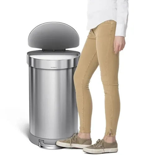 פח דוושה חצי עגול נירוסטה 45 ל' סימפליומן | Simplehuman