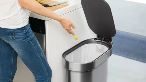  פח דוושה צר נירוסטה 45 ל' סימפליומן | Simplehuman