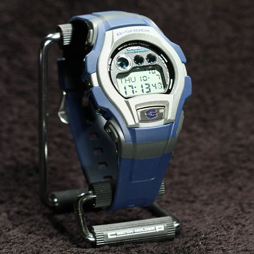 שעון G-SHOCK ספורטיבי לגבר