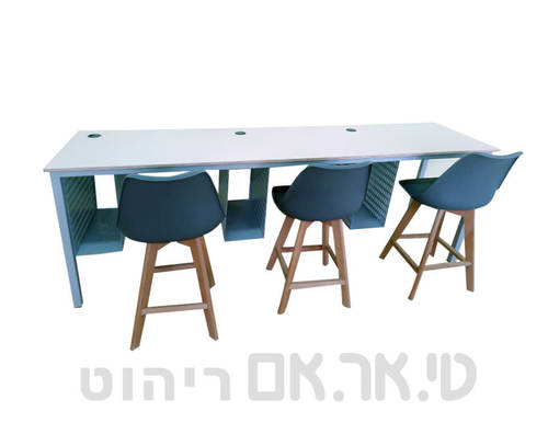 שולחן בר מחשב