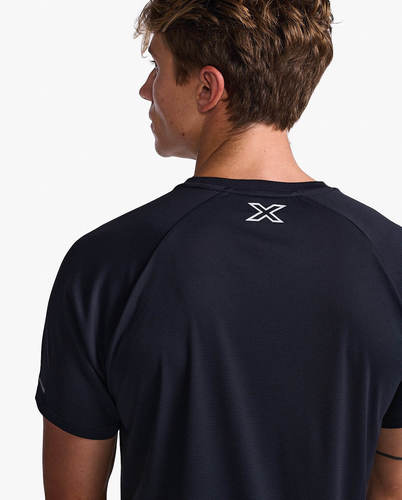 חולצת ריצה גברים Aero Tee BLK/SRF