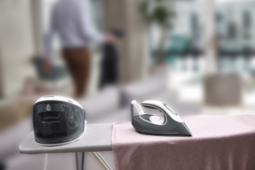 מגהץ קיטור Tefal SV8020