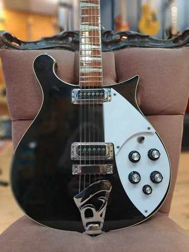 RICKENBACKER 620 2011