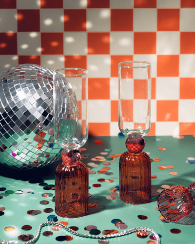 זוג כוסות : Tipsy Turvy