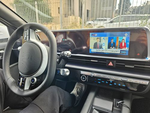 מערכת מולטימדיה ליונדאי איוניק 2020 genesis standart