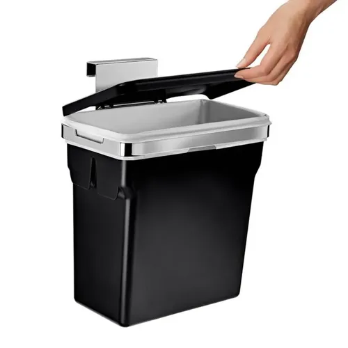 פח נתלה על דלת הארון 10 ל' סימפליומן | Simplehuman
