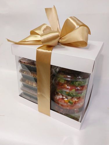 ארוחת בוקר לזוג מפוארת, מפנקת ומלאה בכל טוב 