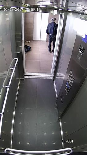 התקנת מצלמה נסתרת בתוך מעלית