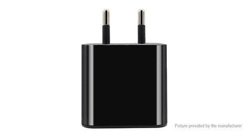 מצלמה ניסתרת wifi במטען קיר 4K