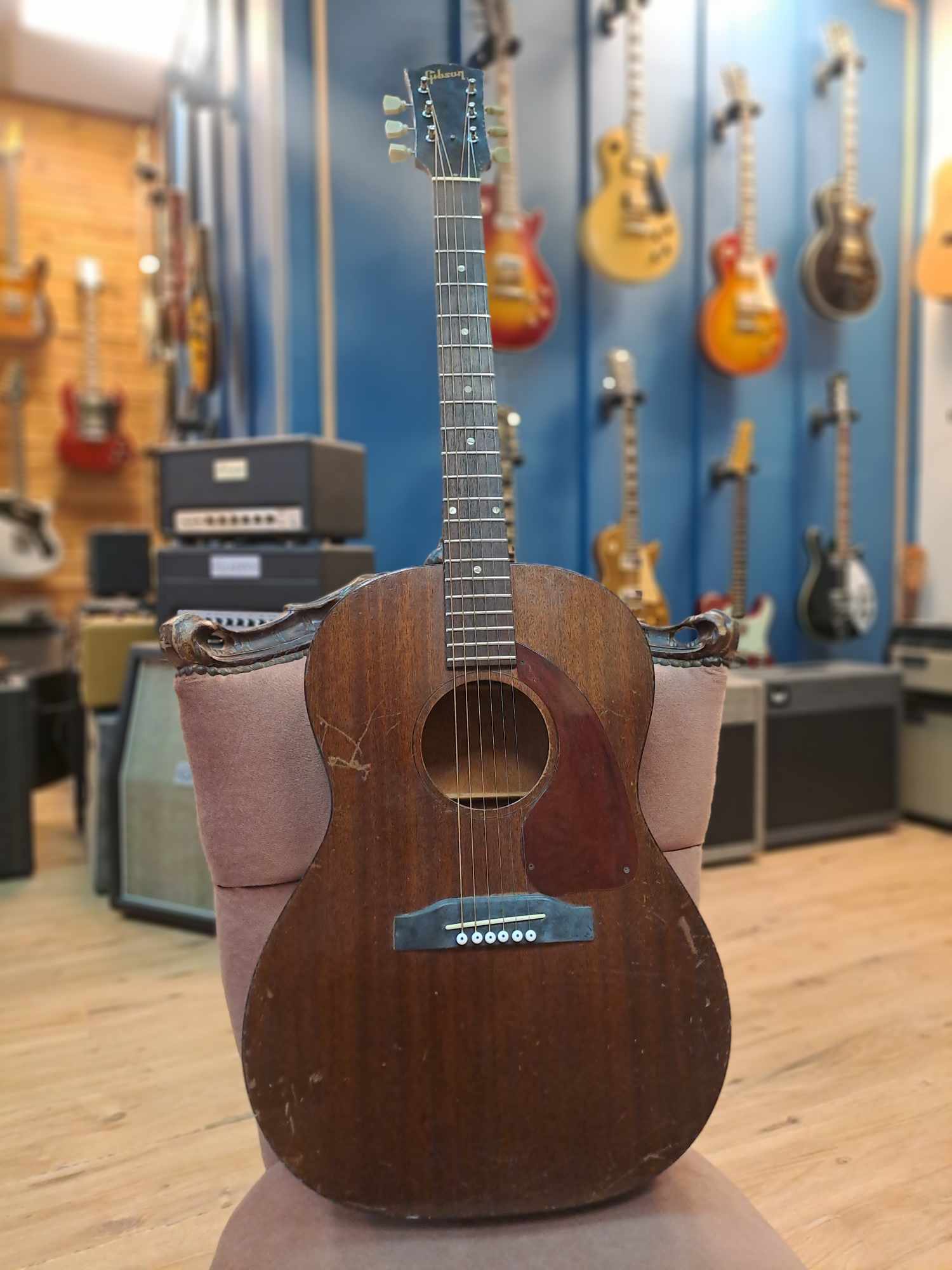 Gibson LG-0 Natural 1965