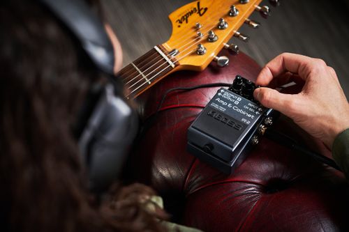 זוית נוספת Boss IR-2 Amp and IR Cabinet Pedal