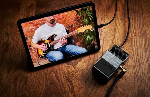 זוית נוספת Boss IR-2 Amp and IR Cabinet Pedal