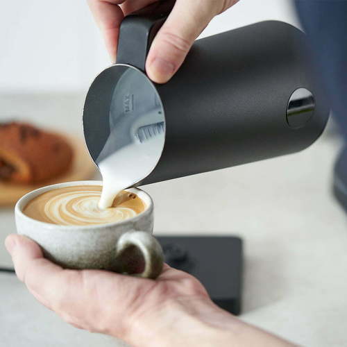 מקציף חלב חשמלי נאנו-פואומר פרו של סאבמינימאל Subminimal NanoFoamer Pro 