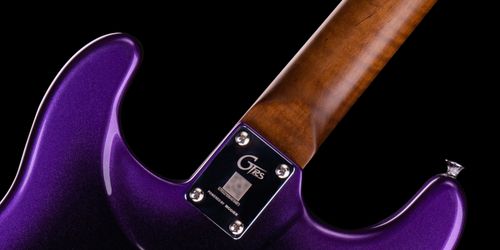 גיטרה חשמלית חכמה Mooer GTRS Professional P800 Intelligent Guitar - Dark Purple