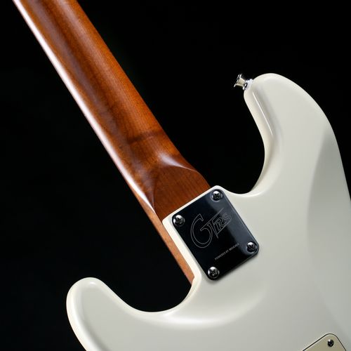 גיטרה חשמלית חכמה Mooer GTRS Professional S801 Intelligent Guitar - Vintage white