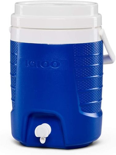 מיכל מים קשיח קולר 7.6 ליטר עם ברז שתיה IGLOO