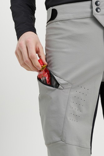 מכנס רכיבה קצר לאופניים אפור - USWE SKRUBB MTB SHORTS MEN