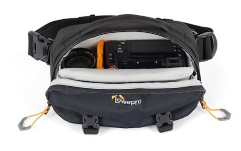 תיק מותן שחור Lowepro Trekker Lite HP 100
