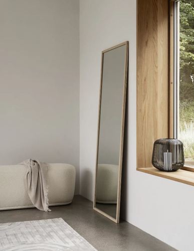 מראת קיר מלבנית מסגרת שחורה MIRO Wall mirror