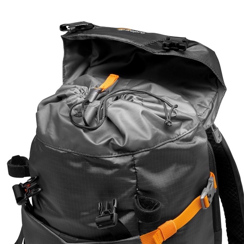 תיק גב למצלמה Lowepro PhotoSport BP 15L AW III