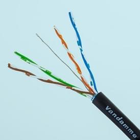 כבל רשת גמיש שחור Van Damme Cat 5E F/UTP